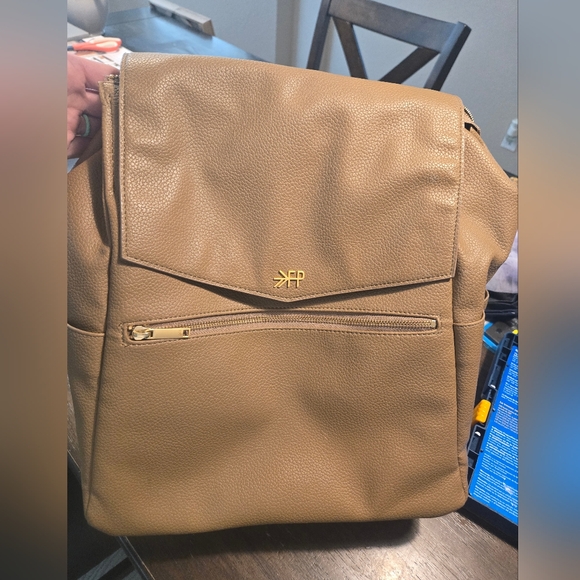 Freshly Picked Classic Brown Leather Backpack